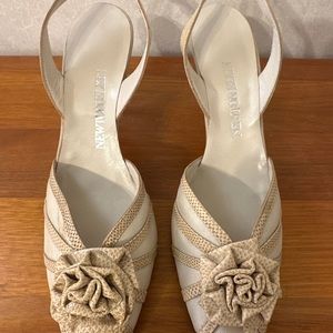 Newton Elkin Vintage Leather Slingback Heels Women's 8.5 AA Flower Starburst NEW
